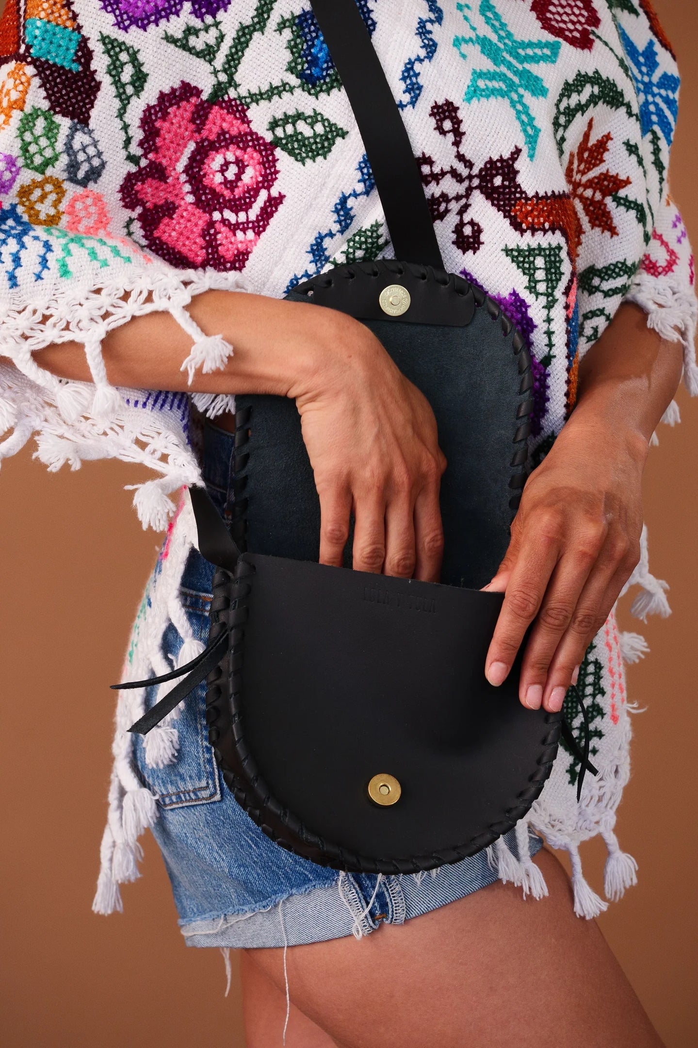 lola y tula Dani Saddle Bag
