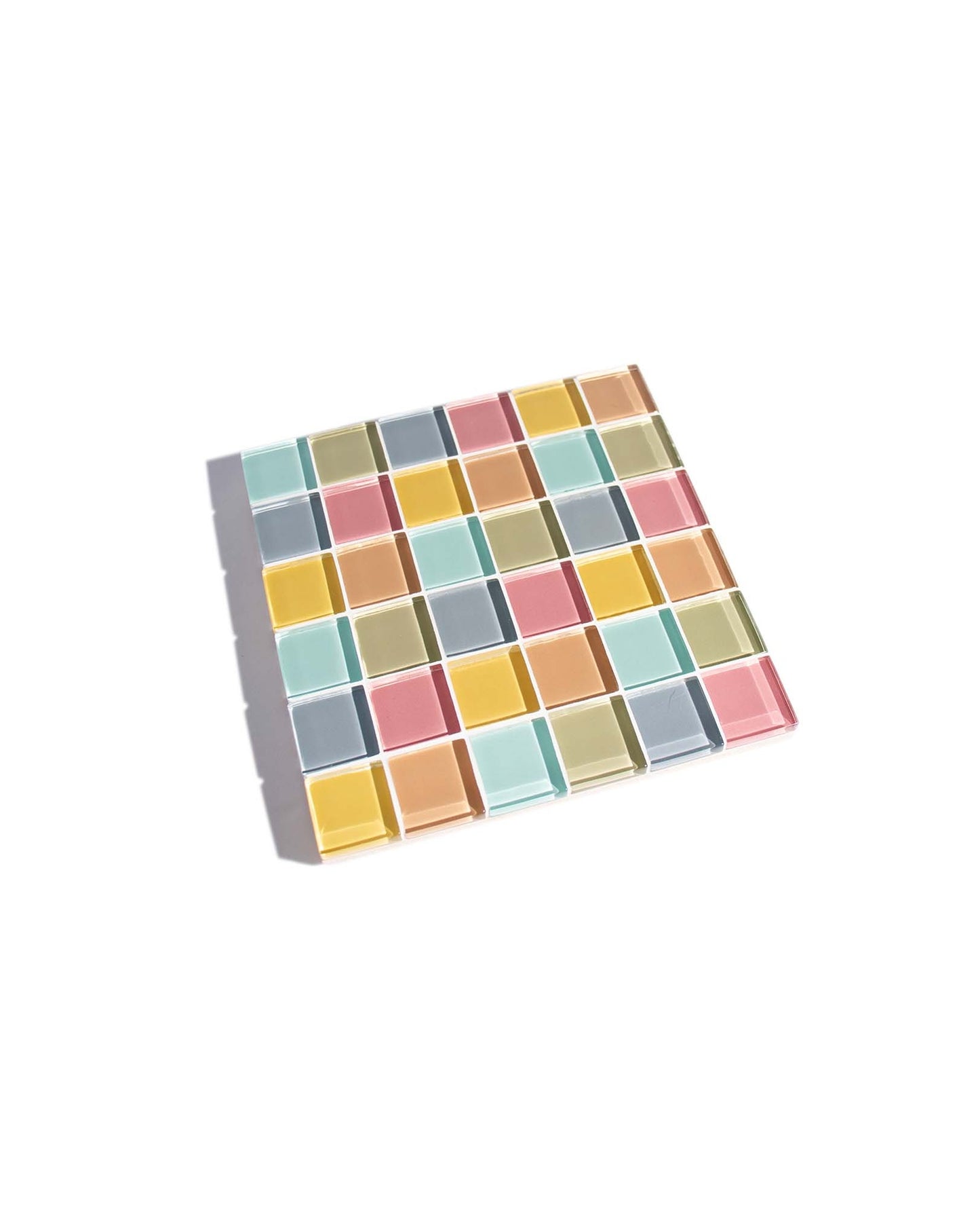 Handcrafted decorative tray made with high quality glass tiles. They don't just have to be for decoration, use them for whatever your heart desires honestly; jewelry catchall, food display... They're just dreamy little pops of color for your space!