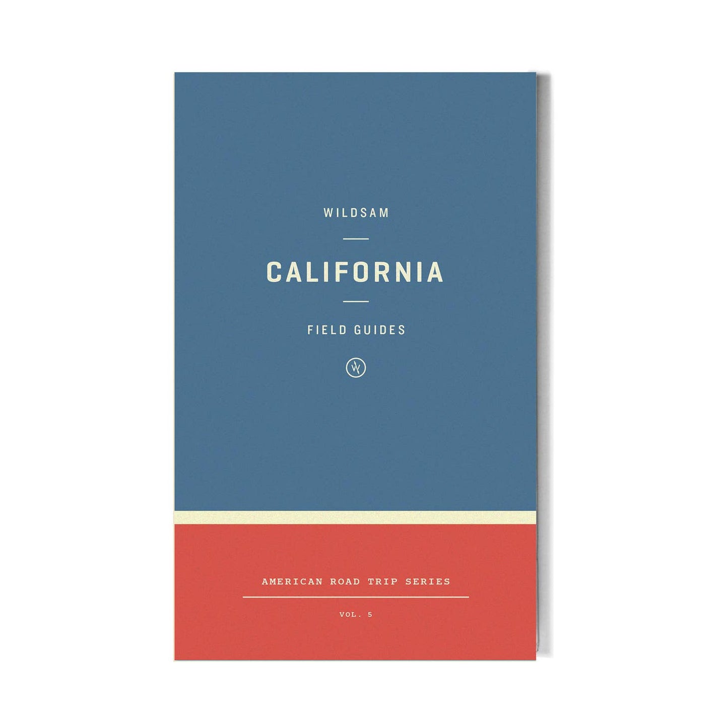 Wildsam Field Guide - Part of the American road trip series, California Road Trip leads travelers and locals alike deep into beautiful backroads of the Golden State. A small army of authors, artists, naturalists, chefs, scientists, surfers and historians will together paint a picture of the real California.