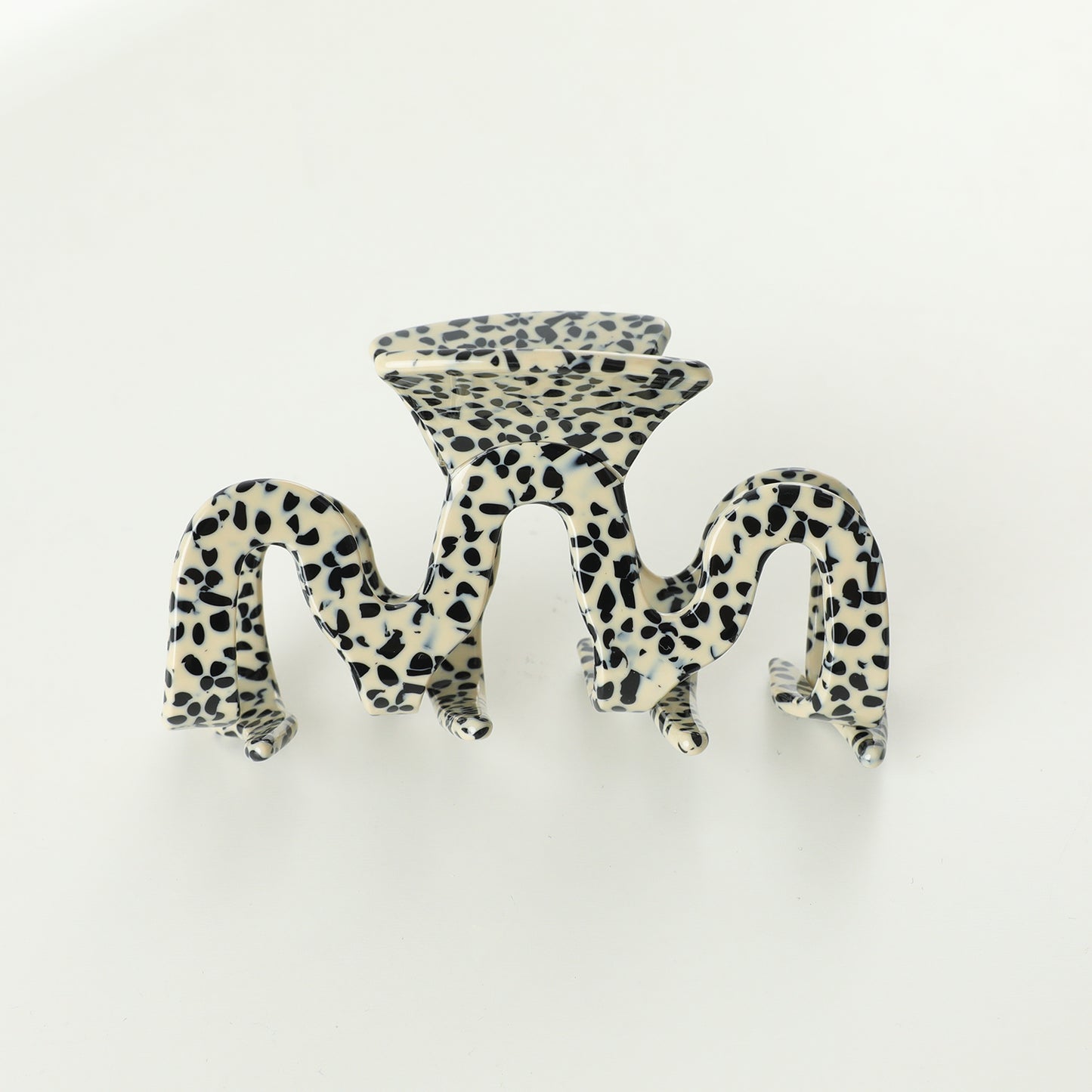 Esme Claw Clip