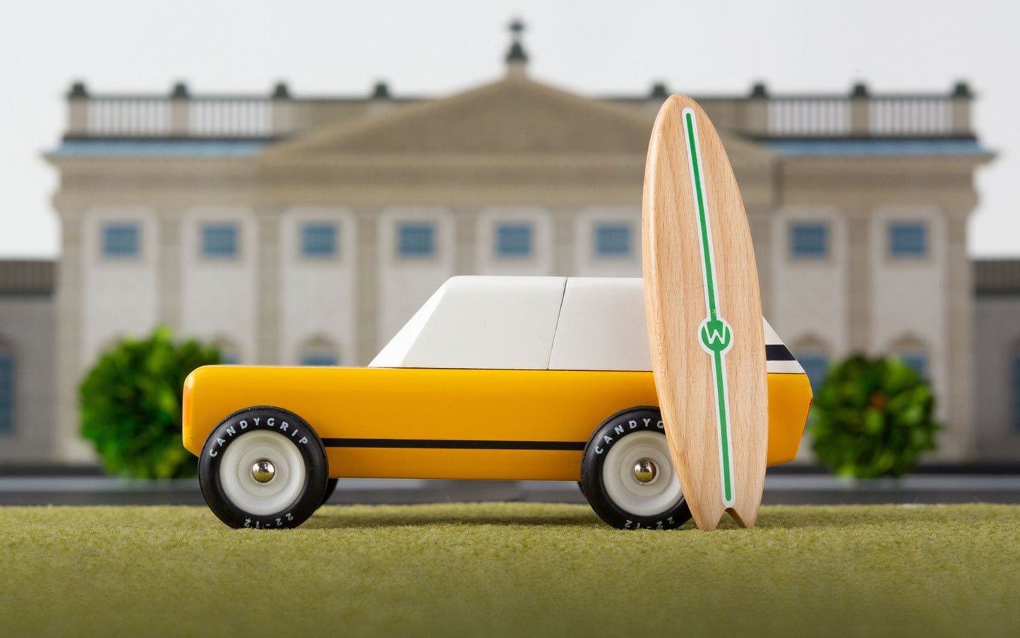 Cotswold Gold Car