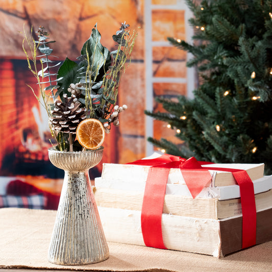 Holiday Petite Dried Floral Bouquet