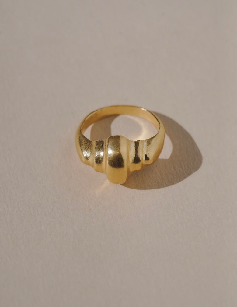 mountainside Boulangerie Ring