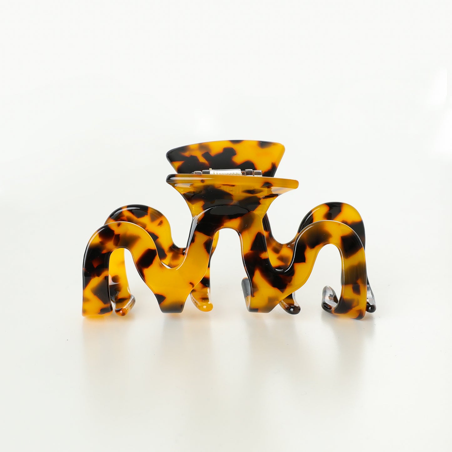 Esme Claw Clip
