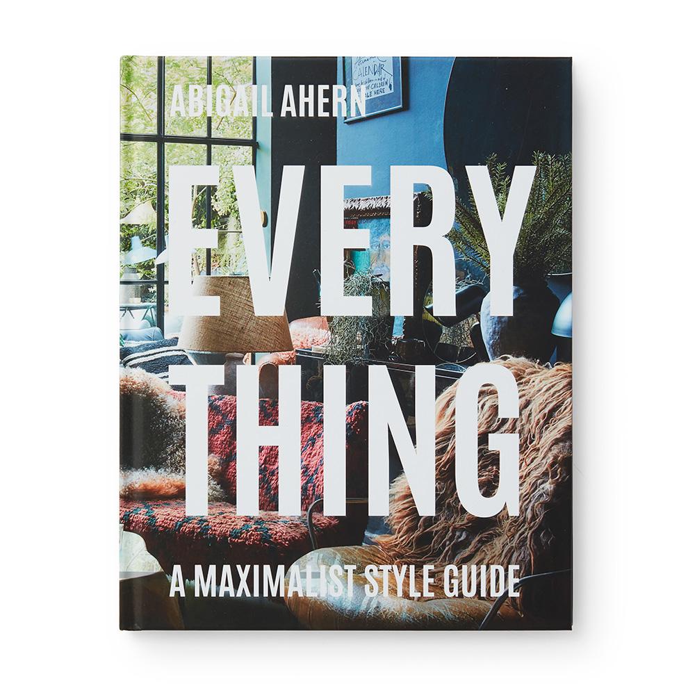 Welcome to the more is more world of decorating, or as it's more commonly know in the business, Maximalism. A style that embraces beautiful color palettes, luxurious textiles, patterns and embellishment. Learn how to break the 'rules' of interior design, play with different periods in a single room and have fun.