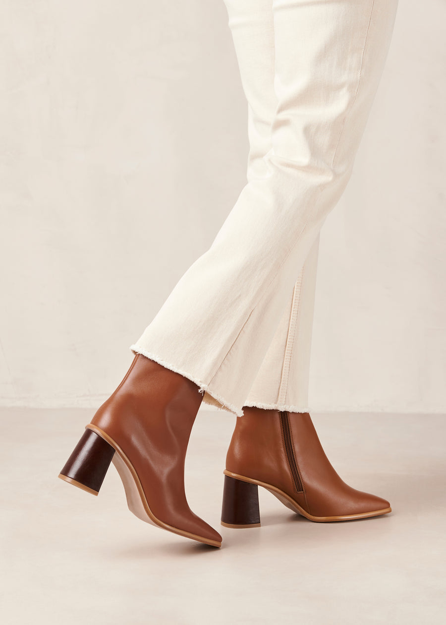 alohas west cape vintage tan boot
