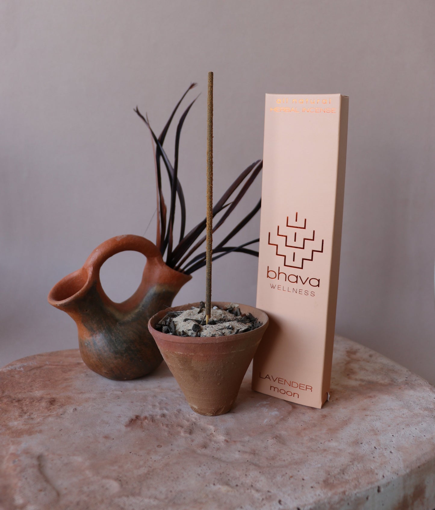 Wonderful for winding down, releasing stress and unwanted emotional energy. Perfect for activating our crown chakra and higher states of consciousness. 18 hand rolled sticks made with all organic herbs and ingredients. Some uses for incense include ritual, offering, meditation, and daily healing.