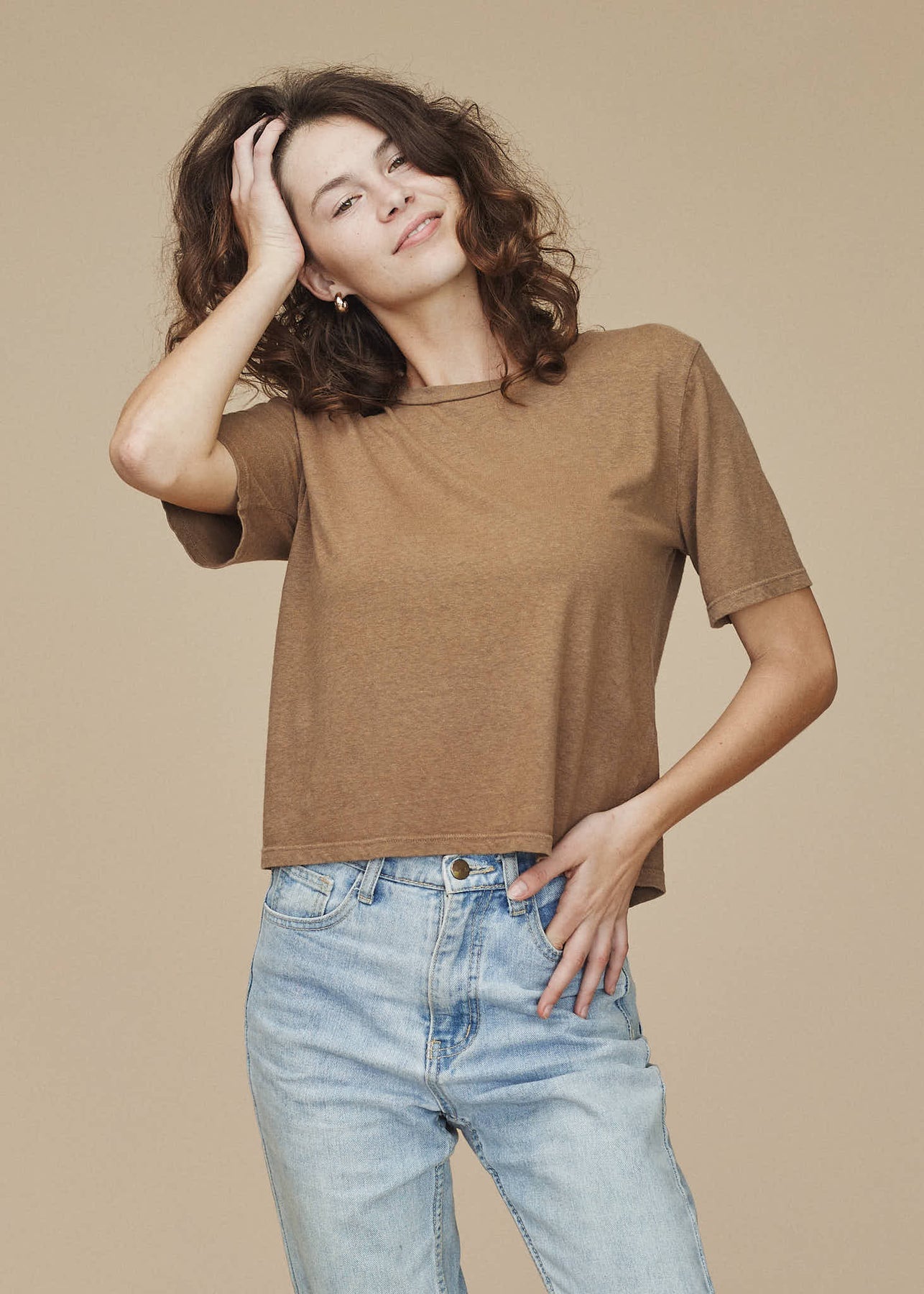 A classic, easy crop top that goes with anything and everything. Loose fitting, super soft hemp and organic cotton, we're sure it'll become a staple in your wardrobe! Sustainably made in Los Angeles.