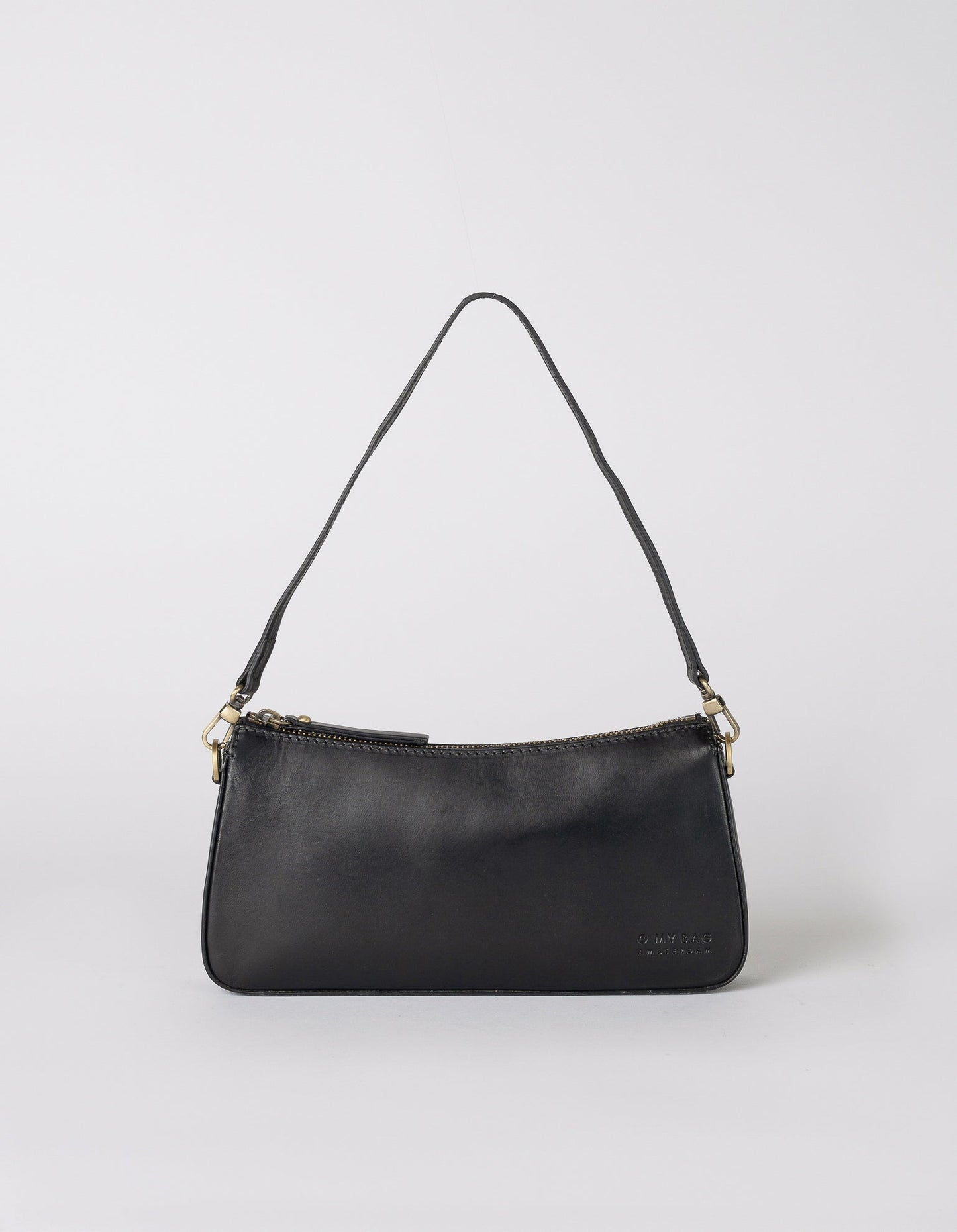 A bag that gives you an irreplaceable look and feel of a fun night out? Here she is! Small but mighty, Taylor has a compact and convenient design optimized to fit your most important belongings. She comes with one short strap and one long adjustable strap for a crossbody look. Made in India.