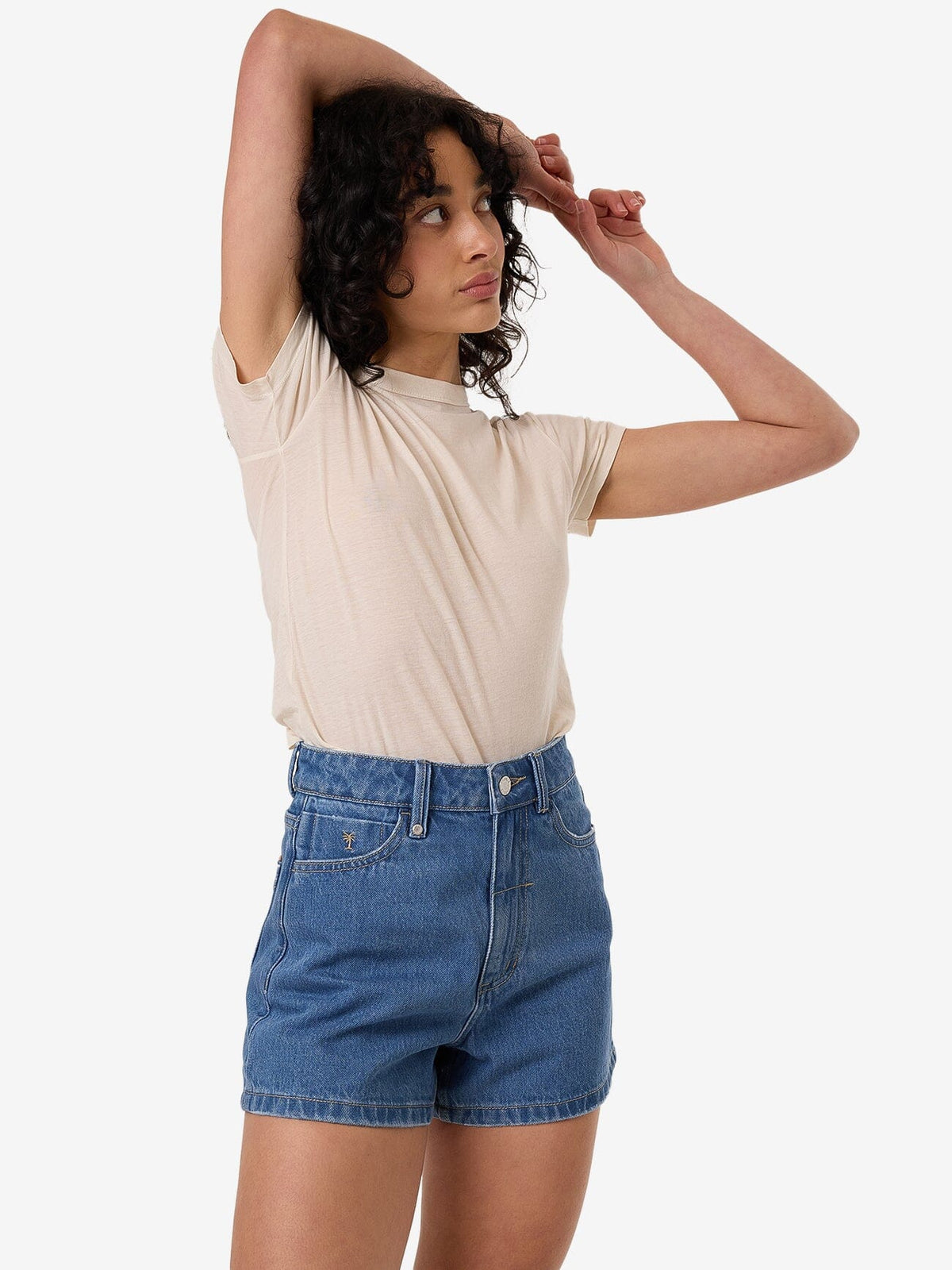 Erica Shorts in Mid Peel Blue