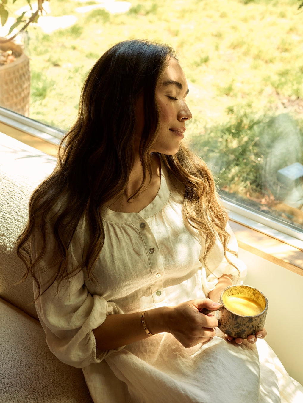 the fullest warm feelings saffron tea