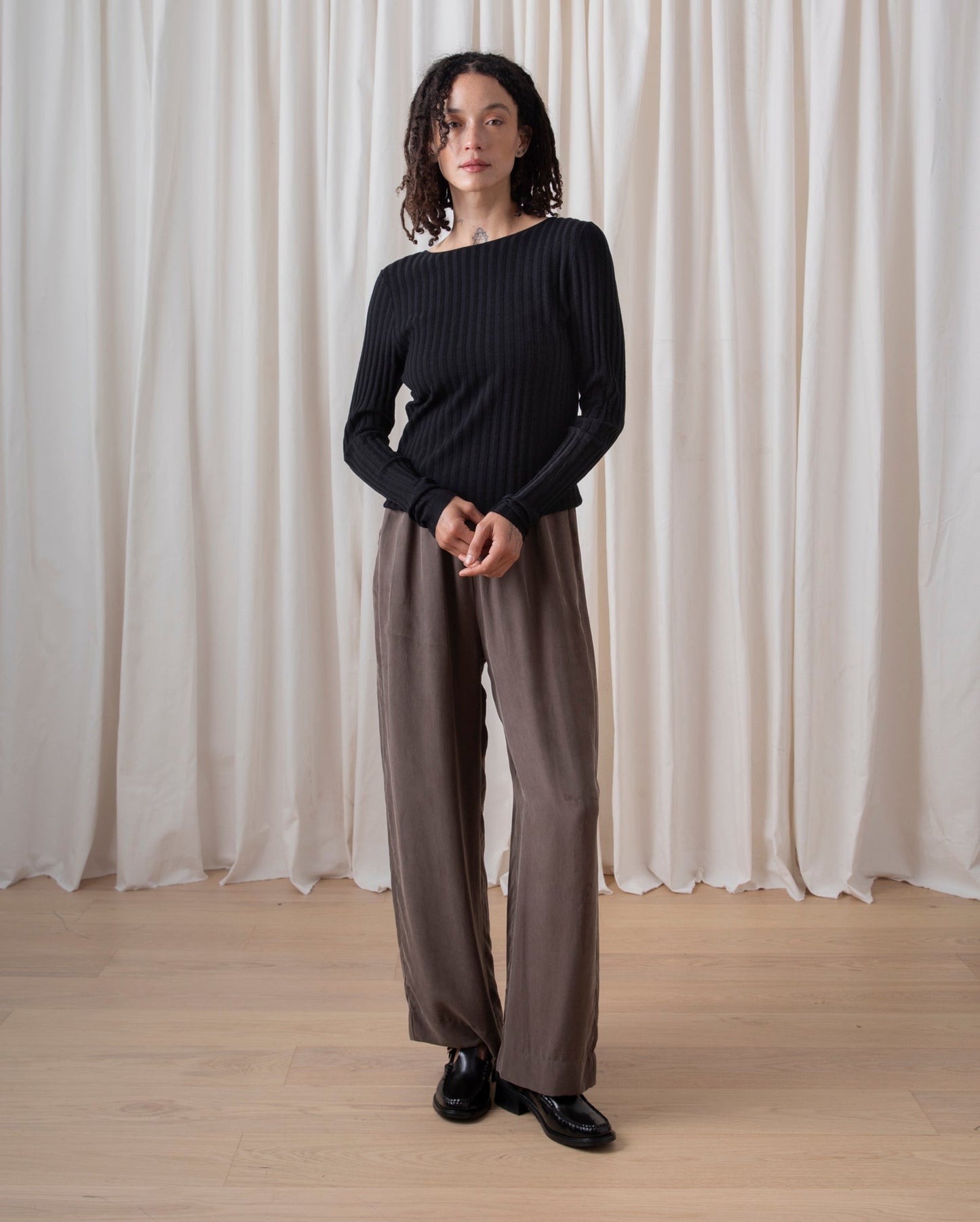 Ali Golden Ribbed LS Shirt Black