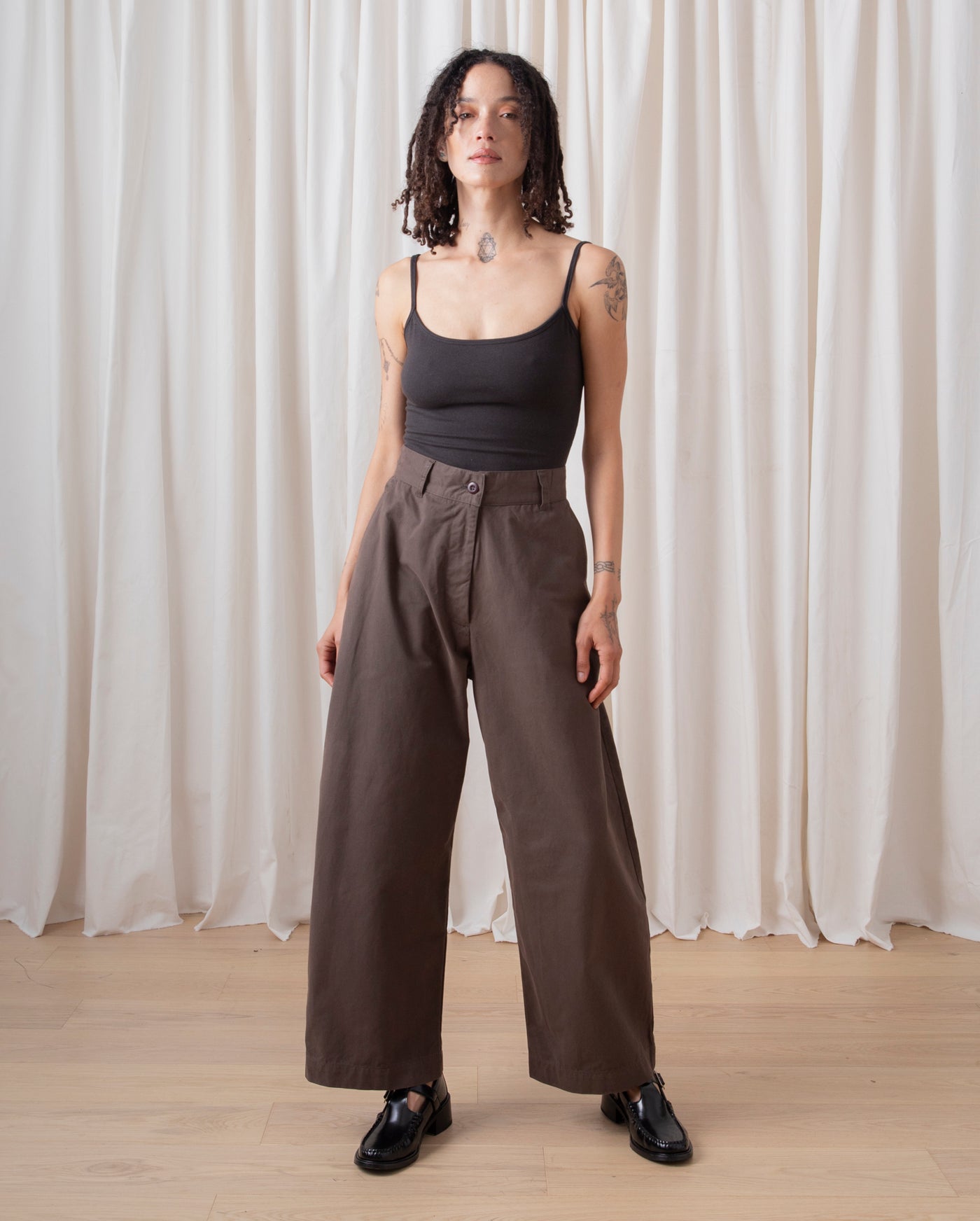 Loose Barrel Pant in Deep Moss