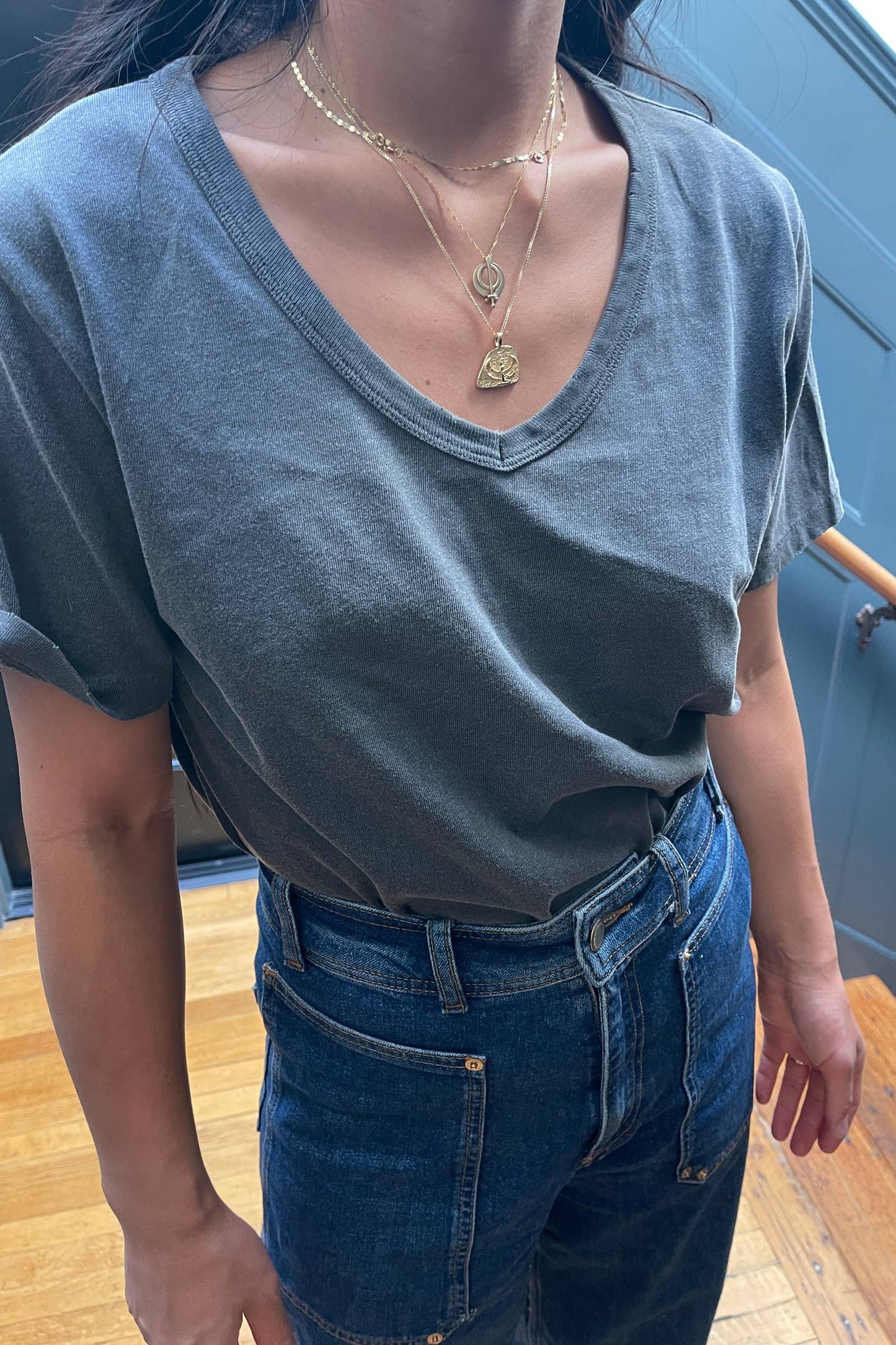 A classic cut organic vintage boy tee with the perfect v-neck. It is gently distressed for that gorgeous vintage look but without the smell, and has the most flattering relaxed fit. Made with organic cotton in LA.