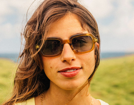 Eco-friendly polarized sunglasses made from recycled plastic. A square, chunky statement frame made to bring your trail style to a 12/10.
Made from recycled materials with polarized lenses and medium eye coverage.