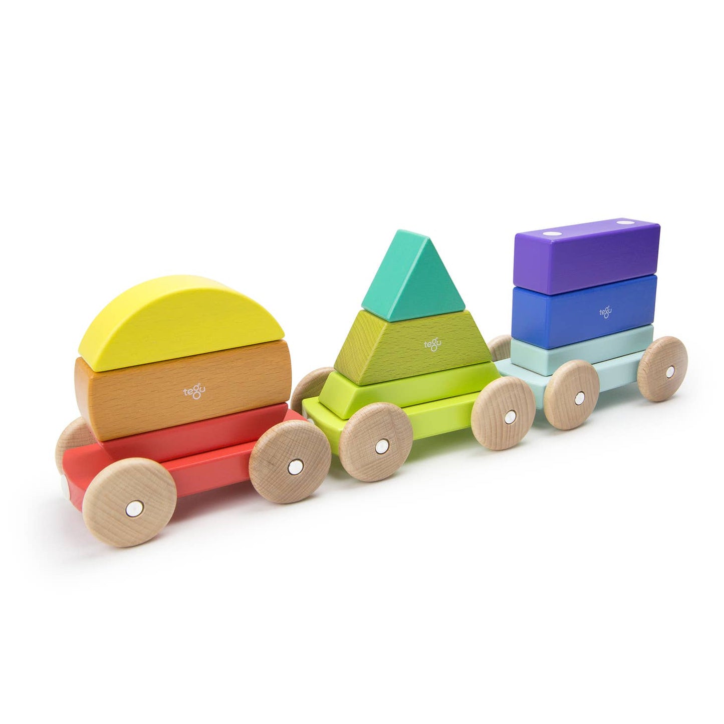 Enjoy three magnetically connected cars, a circle, a triangle, and a square. Sort and stack the blocks into their original shapes or mix and match to create your very own train. All pieces are magnetic and compatible with each other.