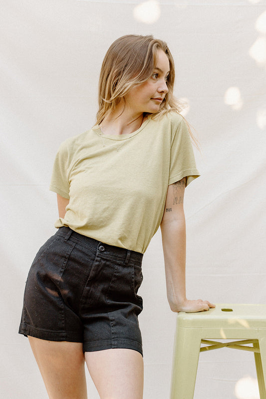 Hemp and cotton blend tee. Light-weight, vintage shape with subtle texture. Wide, open neck with a roomy shoulder and capped sleeves. Jungmaven tees form to the way you live and move in them and they get better with age.