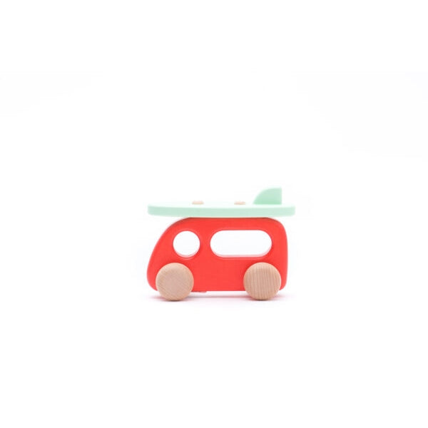For all those budding beach babes, this sweet little camper will bring hours of creative play, as they imagine driving to the beach to go camping and take the removable surf board off the camper for a quick dip in the surf.