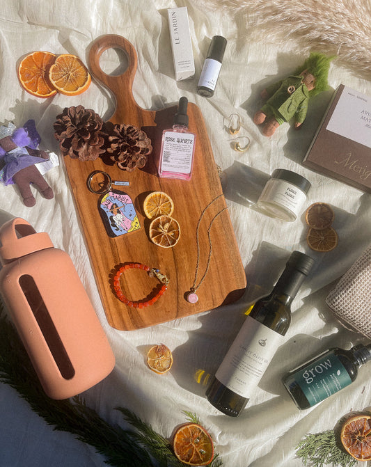 Thread Spun's 2022 Holiday Gift Guide