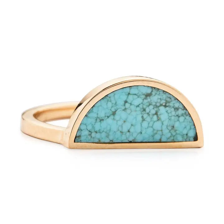 Casual Seance gold and stone ring