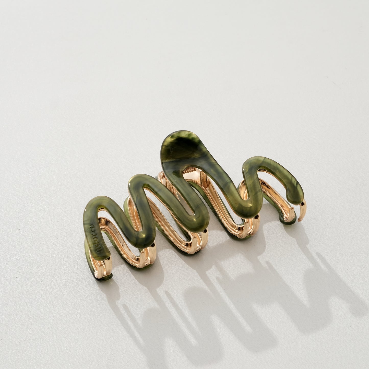 Garden Willow Claw Clip