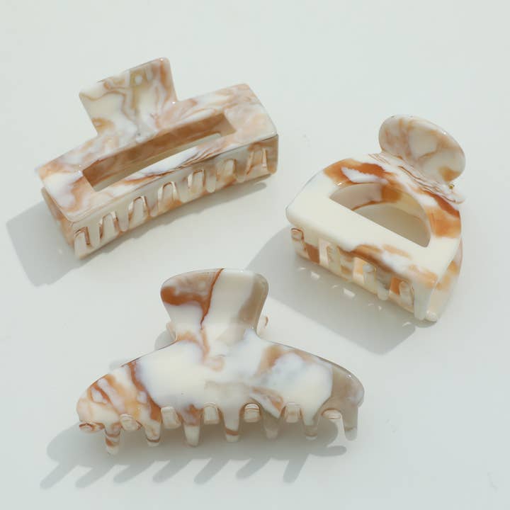 Small Calacatta Gold Claw Clip