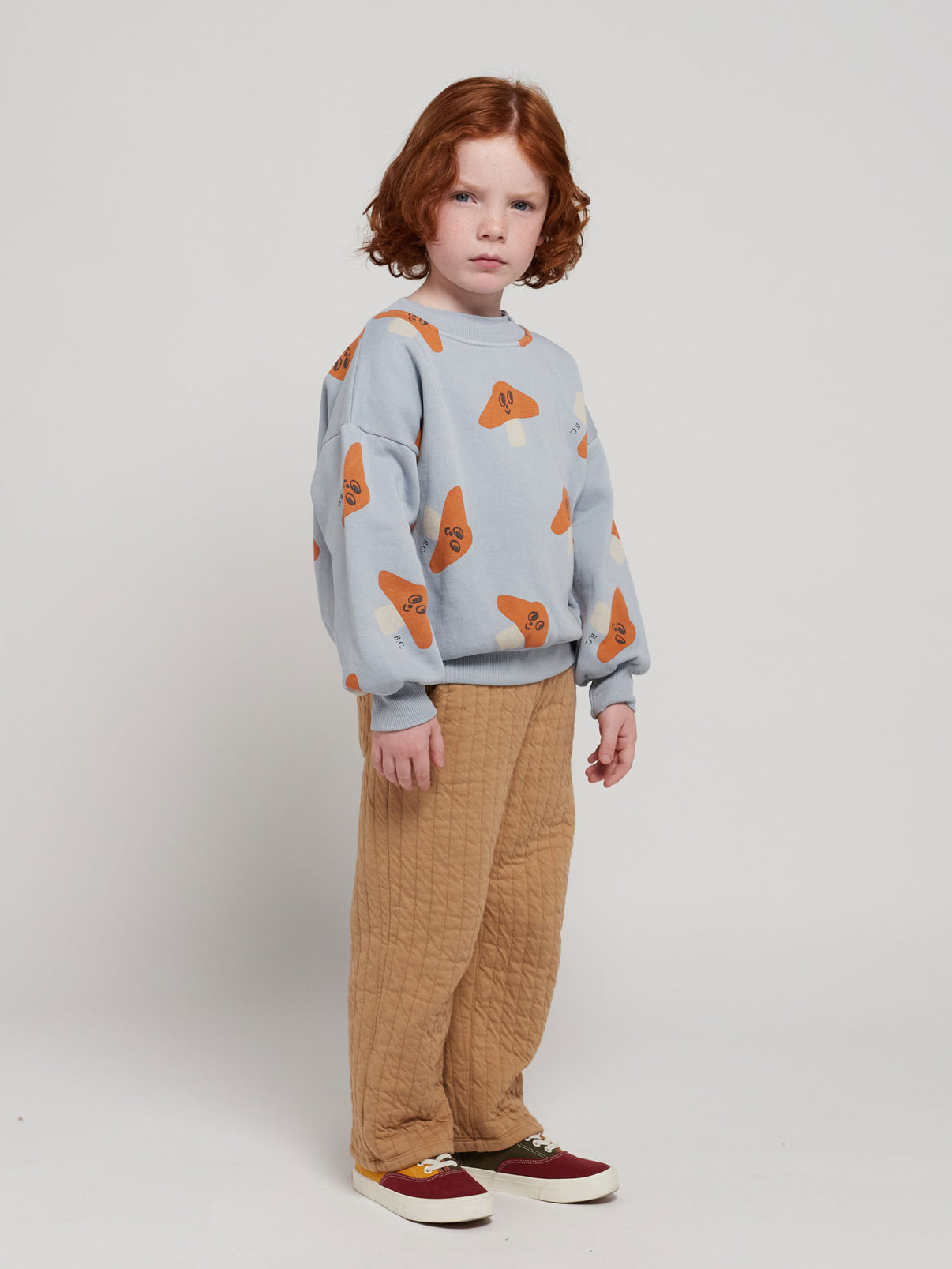 Bobo Choses Multicolor Mouse Tee. 100% organic cotton white long sleeve t-shirt. Designed with long sleeves and round neck. It has a loose fit. Made ethically and sustainably by Bobo Choses.