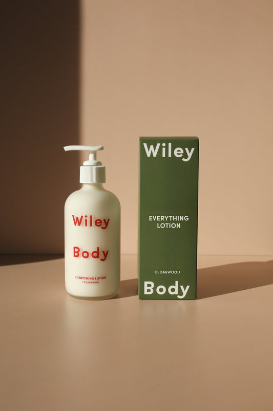 A deeply hydrating everyday ritual. This Cedarwood Everything Lotion is a rich yet fast-absorbing formula made with vitamin E, shea butter, and antioxidant-rich green tea to moisturize and nourish from head to toe.