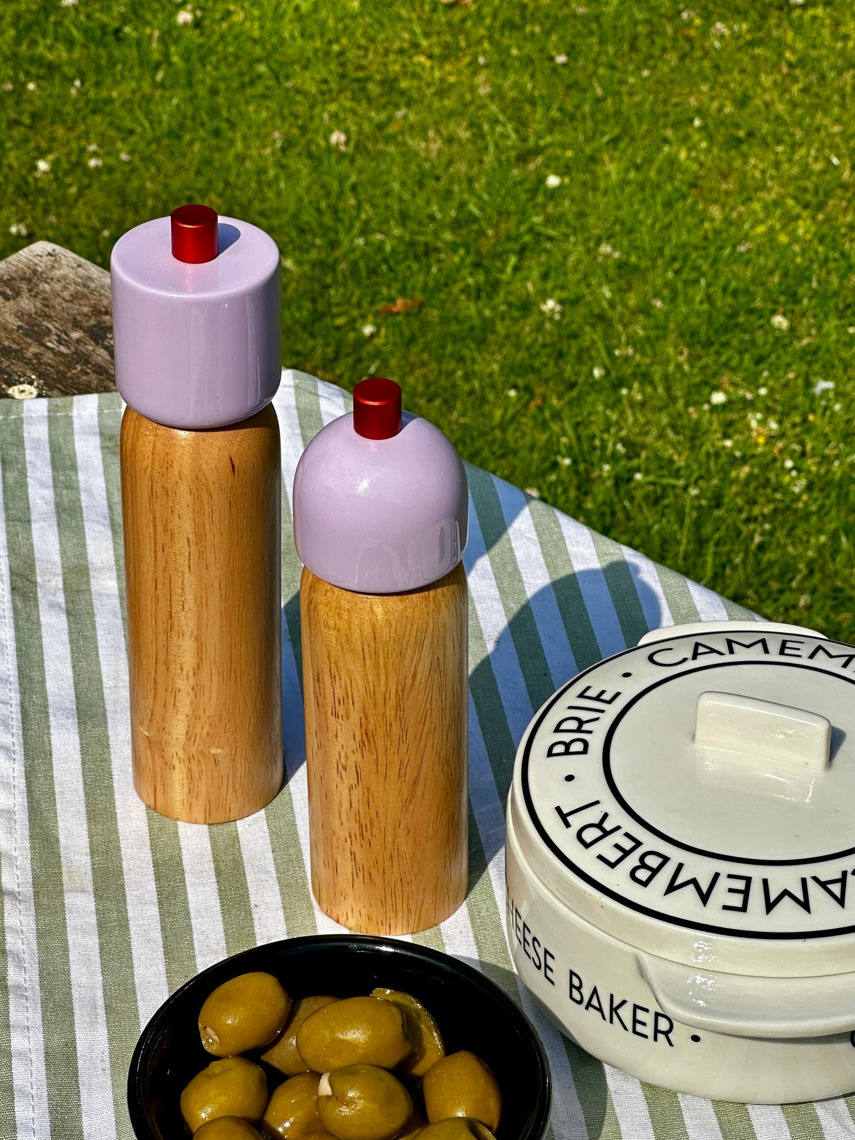 MÆGEN Salt & Pepper Grinder 