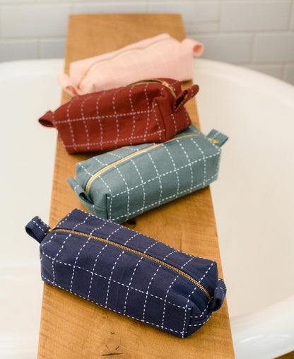 Grid Stitch Toiletry Bag