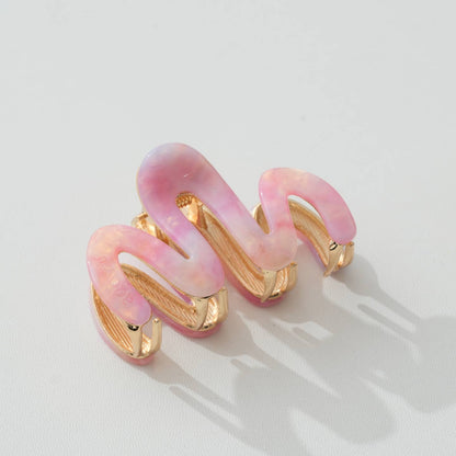 Mini Island Willow Claw Clip