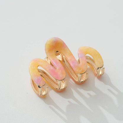 Mini Island Willow Claw Clip