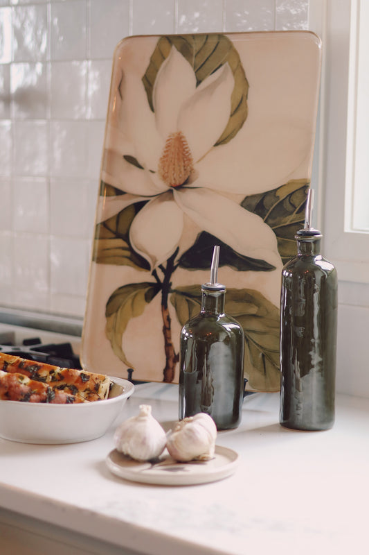 Designed to be both functional and beautiful, the Stoneware Olive Cruet brings quiet character to everyday cooking and serving