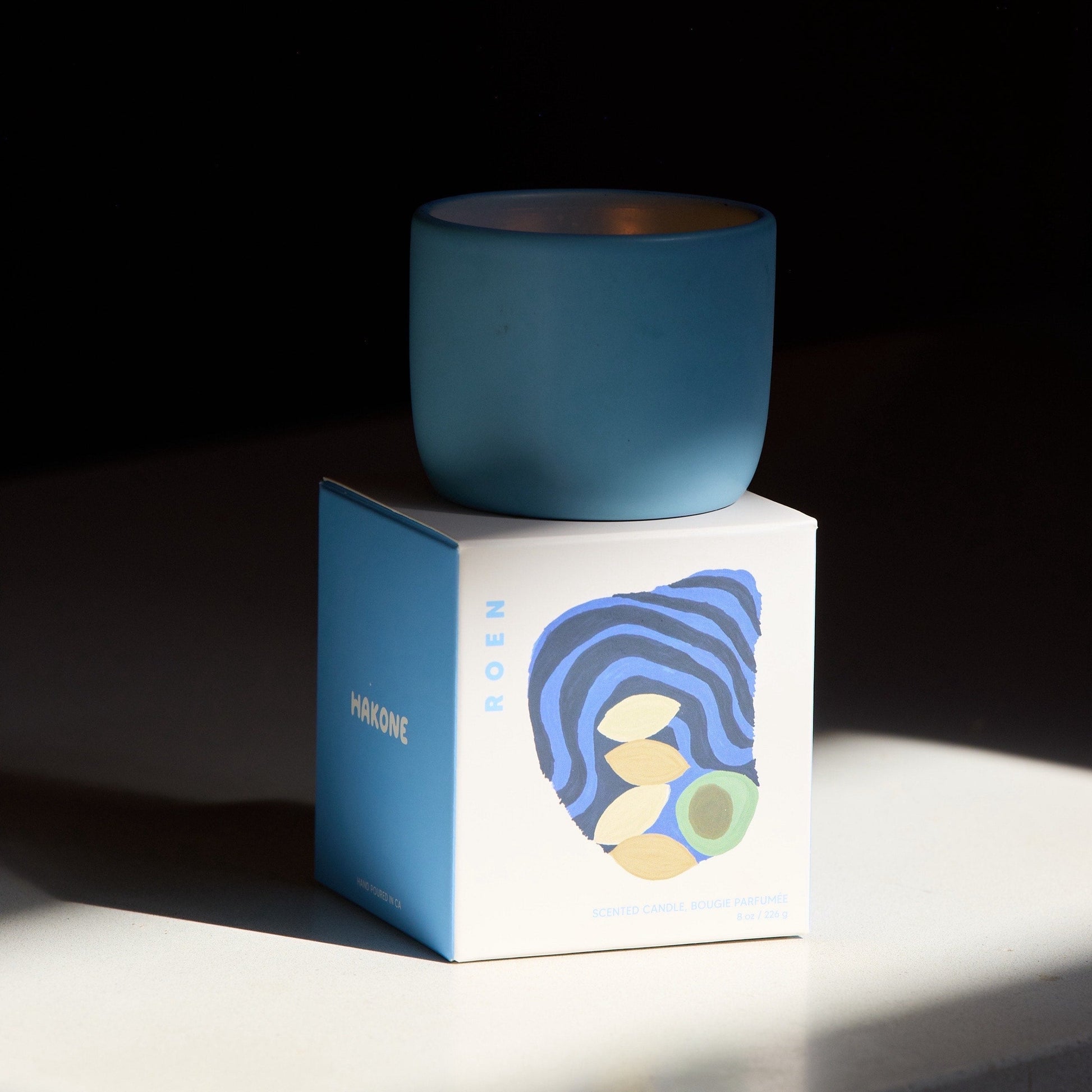Scents of Japanese cypress, sacred stone, onsen water, crushed tea, volcanic ash.


Roen candles are hand poured in their Southern California studio using a coconut + soy wax blend for a natural, clean burn.