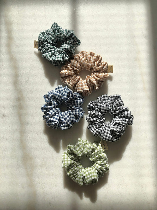 100% cotton seersucker gingham scrunchies - billy bamboo