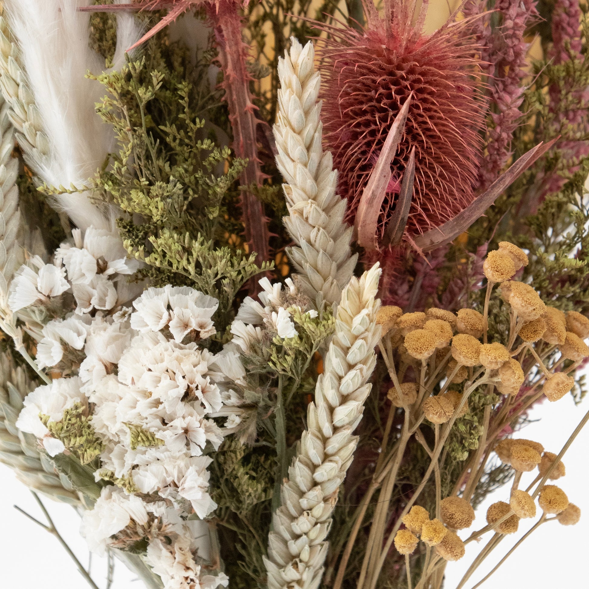 Andaluca’s floral team designed this beautiful bouquet using a mix of wildflowers, grains, bunny tails, and palm leaf to create this lush and opulent bouquet arrangement. 
