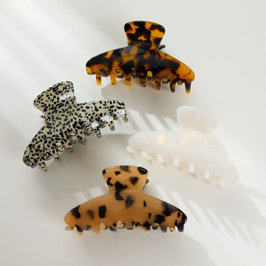 Adrienne Claw Clip