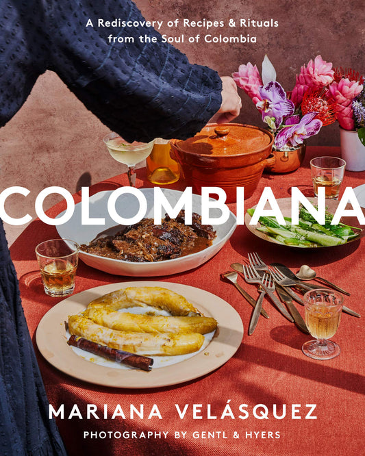 Mariana Velásquez, a native of Bogotá, pays homage to her native country with this vibrant, visually stunning cooking, the first dedicated solely to Colombian food, featuring 100 recipes that meld the contemporary and the traditional.