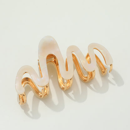 Willow Claw Clip