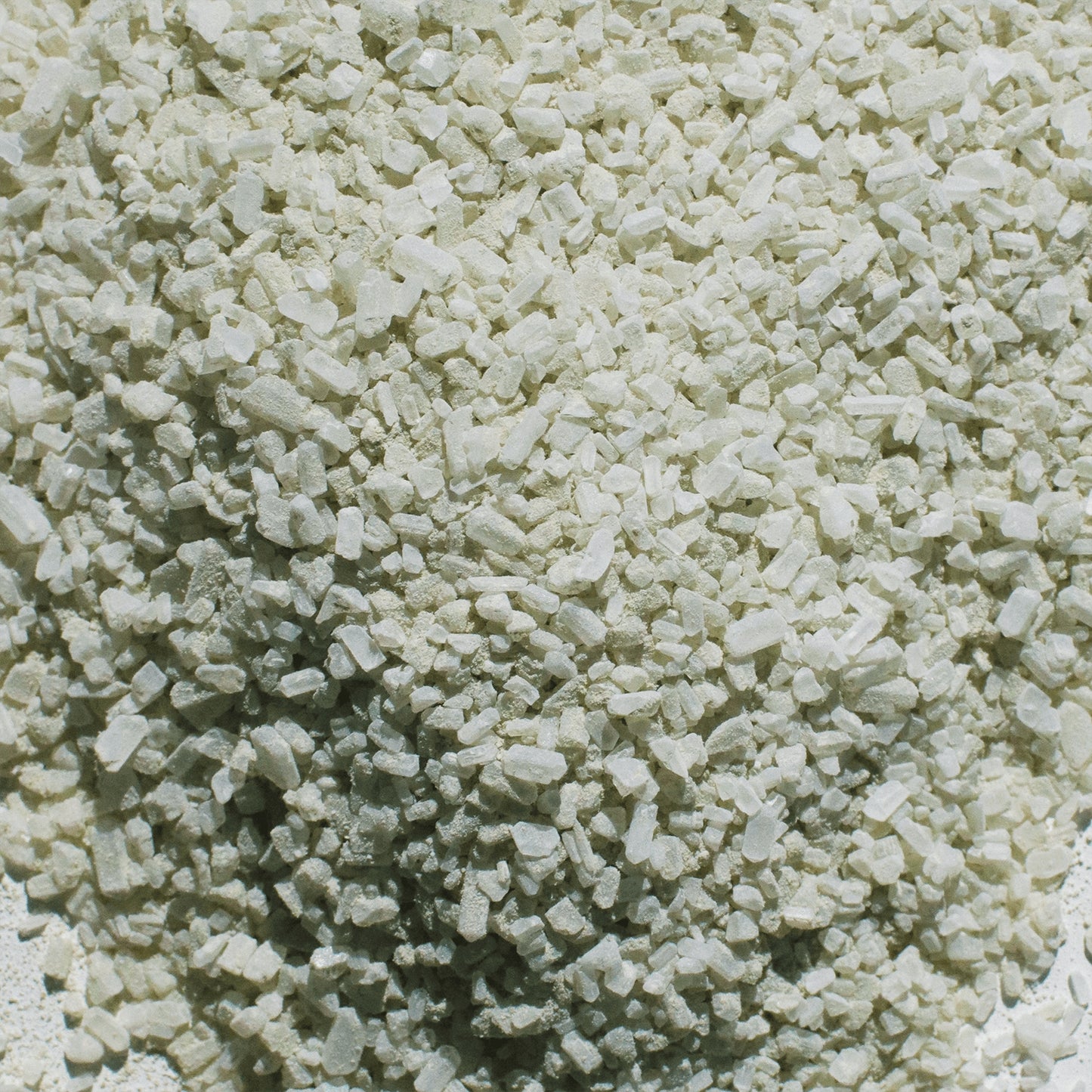 URB Apothecary Moisturizing Bath Soak