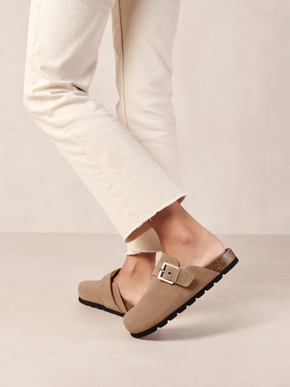Alohas Cozy Suede Clogs in Taupe