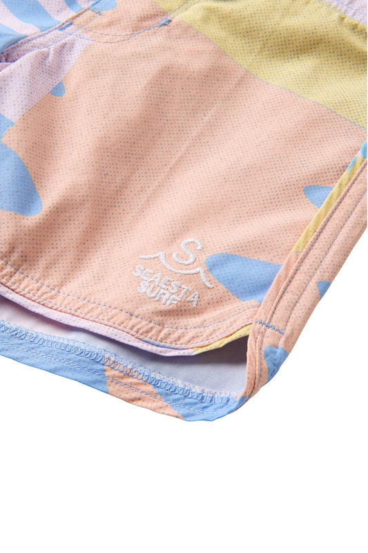 These boardshorts are earth and performance conscious, featuring eco-friendly fabrics and signature vintage-inspired boardshort design. Cute and eco-friendly board shorts for kids.