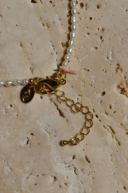 Classique Pearls Necklace