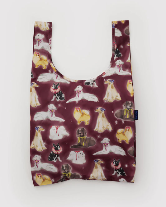 Baggu's best selling reusable bag isn't just for the grocery store, it's for everywhere and hauls almost anything.