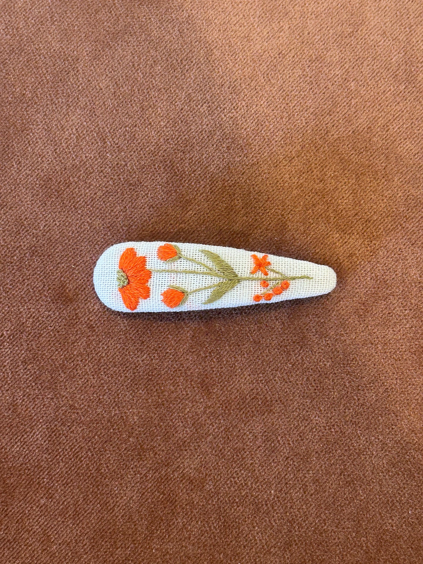 Teardrop Embroidered Hair Barrettes