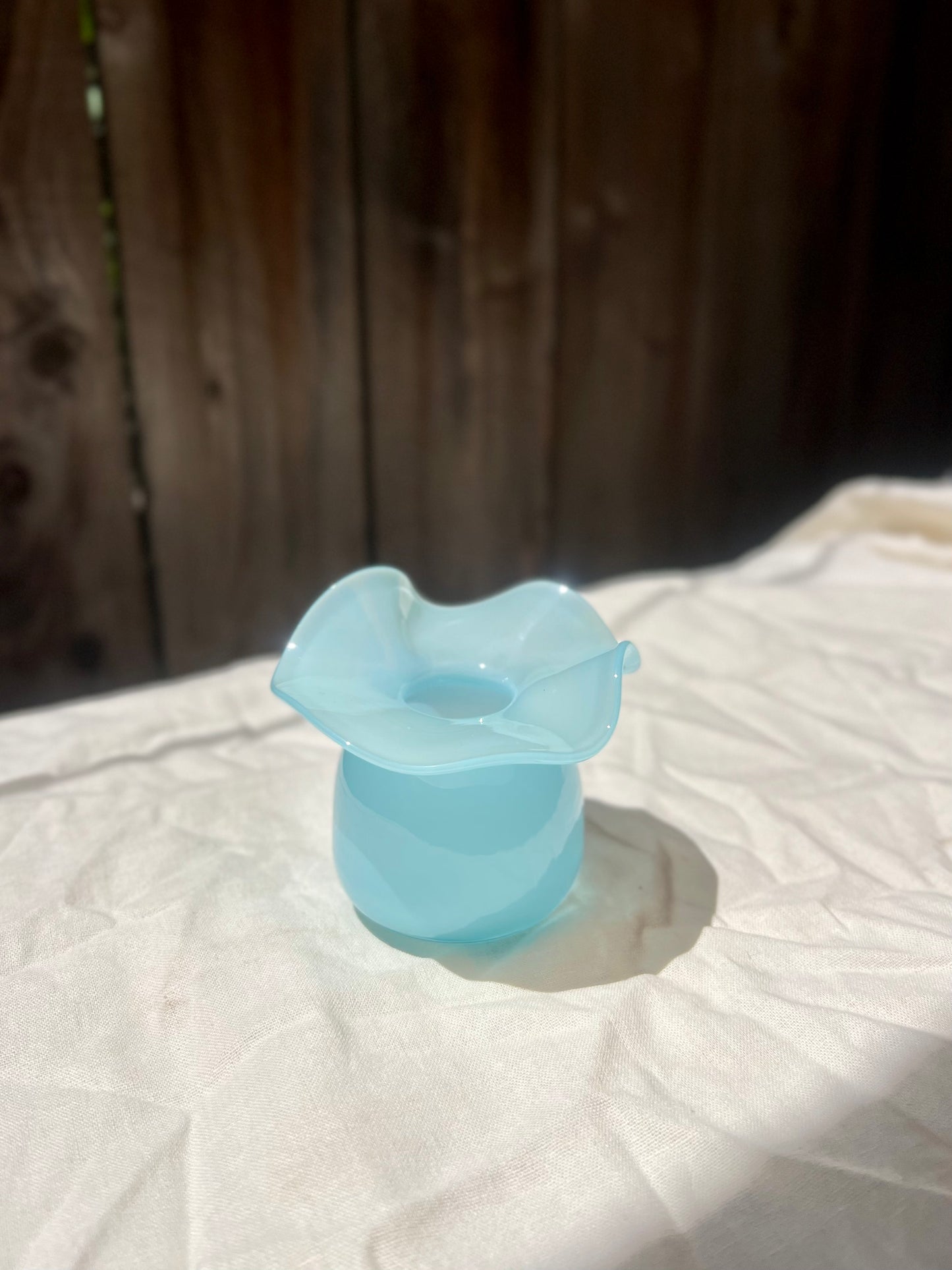 Mini Ruffle Bud Vase
