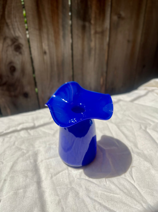Ruffle Bud Vase
