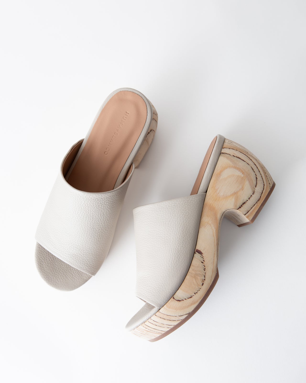 Katlyn Clog Sandal in Pebbled Cream Leather