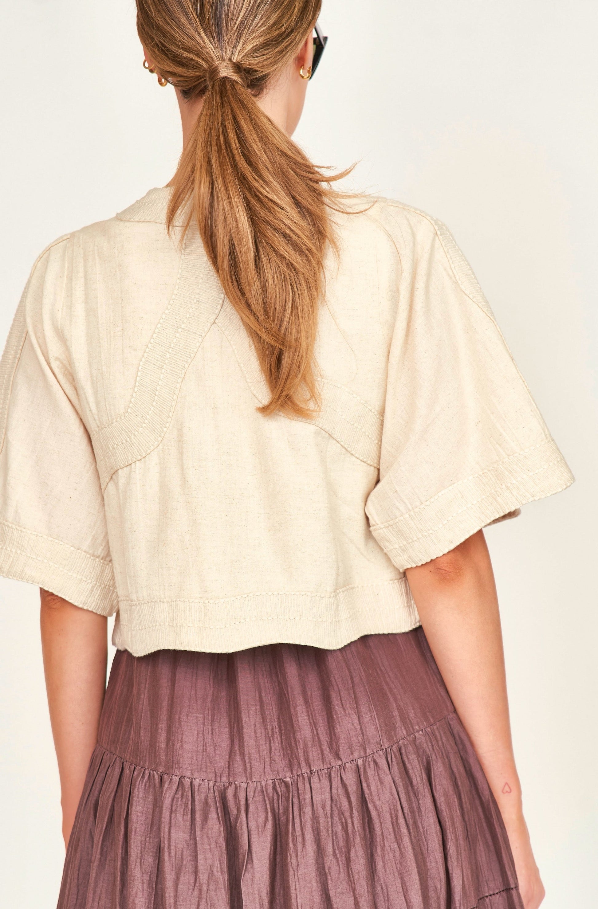 MIRTH Seychelles Top in Oat Fossil