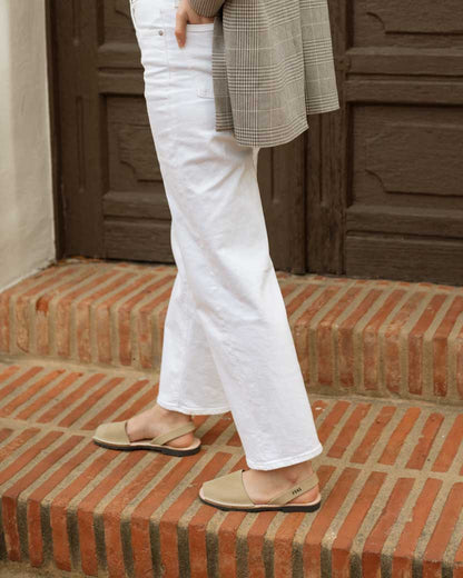 Pons Classic Leather Sandal